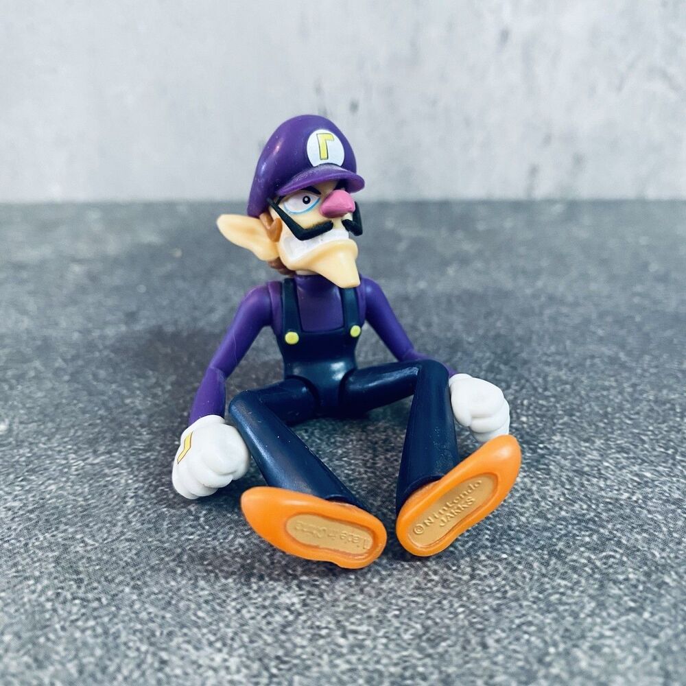 Waluigi Nintendo 2000 Vintage 3” PVC Figure Mario Bros Collectible